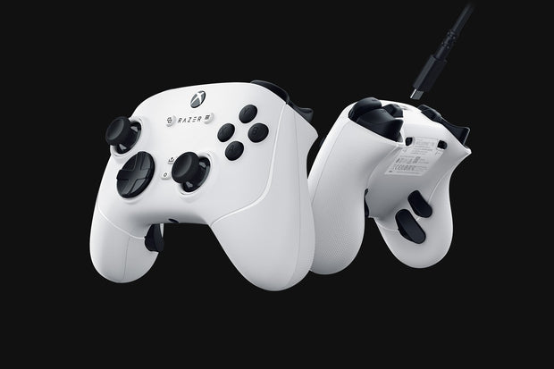 Razer Wolverine V3 Tournament Gaming Controller-White