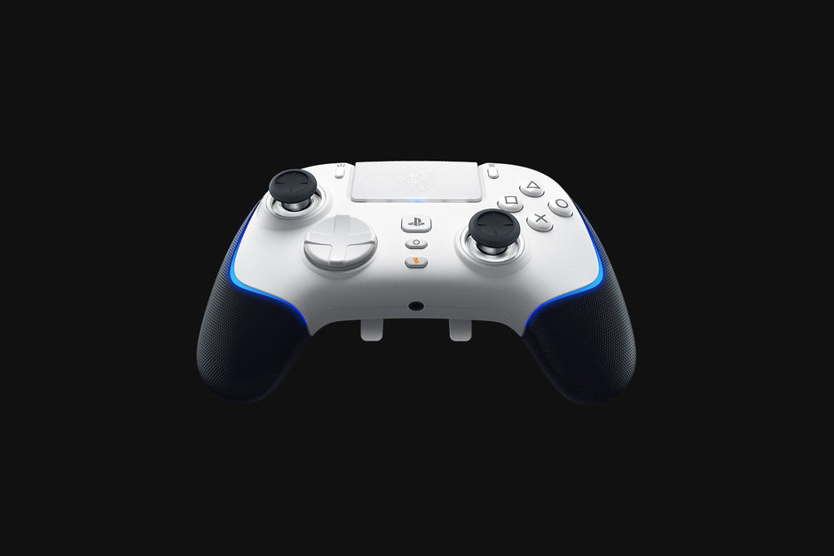 Razer Wolverine V2 Pro-Wireless PlayStation 5 & PC Gaming Controller - White